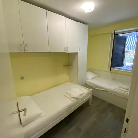 Porat Apartman *